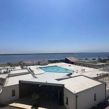 Appartement Beautiful Cocoon With Shared Pool In Le Barcarès